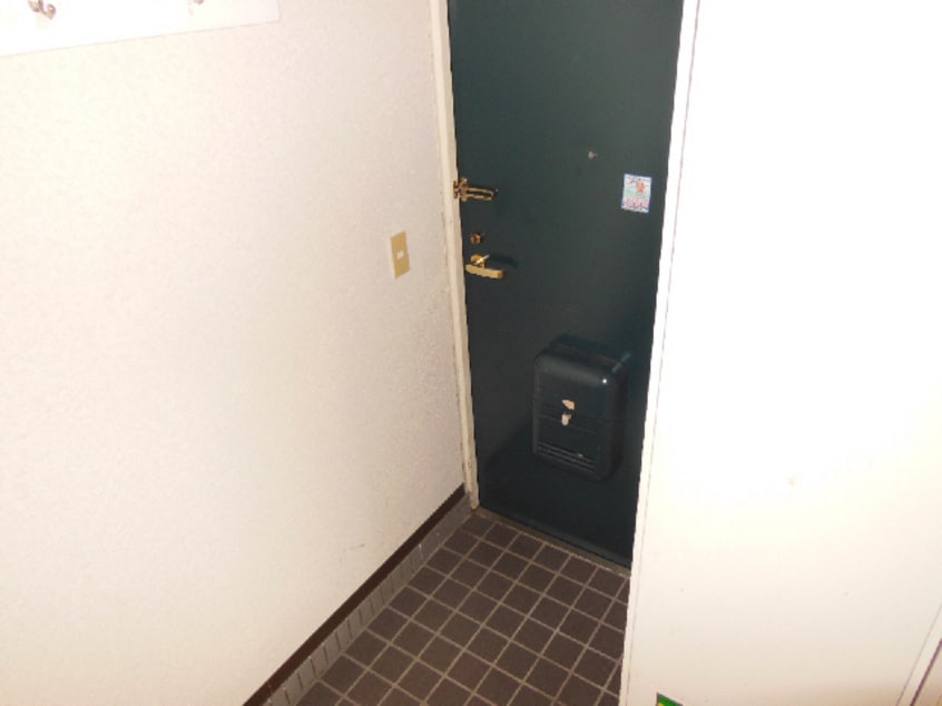 玄関 ﾍﾞﾙﾃ酒々井