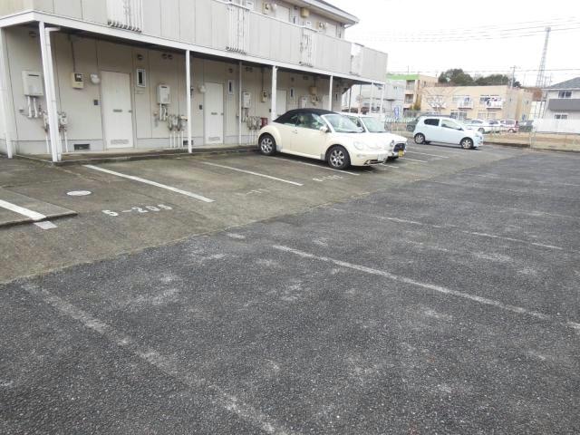 駐車場 湯川ﾊｲﾑE