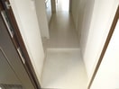 玄関※写真は別号室の参考写真です。 ﾘﾌﾞﾘ･ｿﾚｲﾕ ﾐﾔﾋﾞ