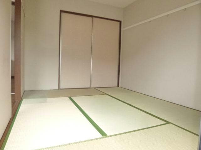 居室 ﾄﾜｳﾞｪｰﾙE