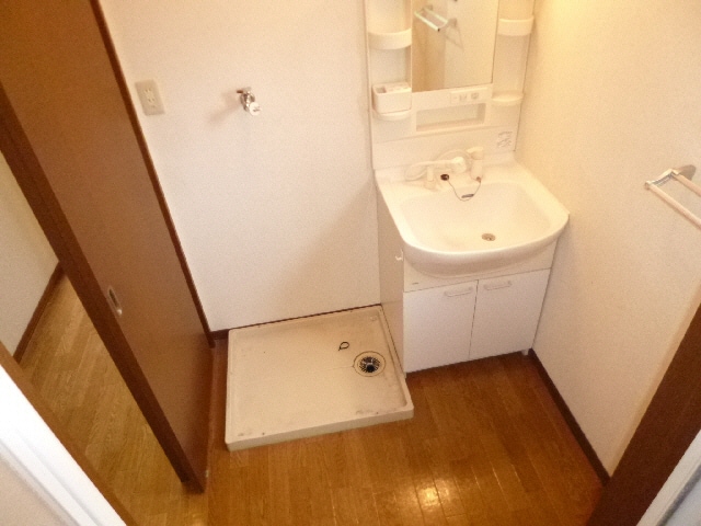 脱衣所 ﾄﾜｳﾞｪｰﾙE