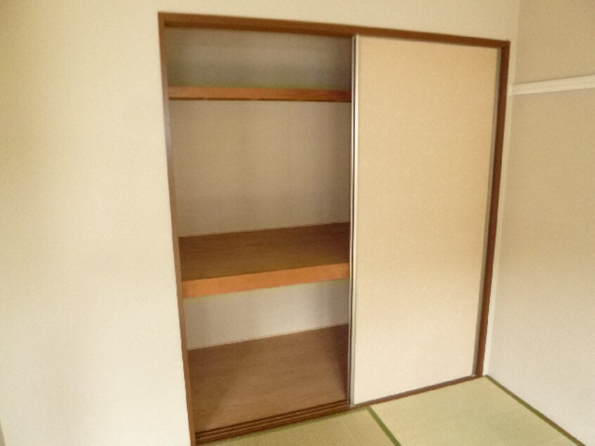 収納 ﾄﾜｳﾞｪｰﾙE