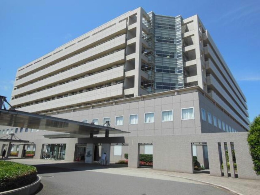 成田赤十字病院(病院)まで2704m ｵﾃｰﾙ・ﾛｯｼｭⅠ