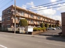 ﾛｲﾔﾙﾚｼﾞﾃﾞﾝｽAの外観