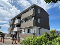 コンフォートイセゼキ