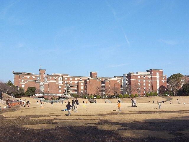 静岡県立大学(大学/短大/専門学校)まで1876m 東海道本線/草薙駅 徒歩14分 2階 築36年