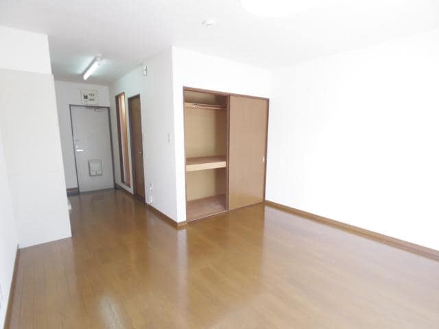  静岡鉄道静岡清水線/県総合運動場駅 徒歩13分 2階 築28年