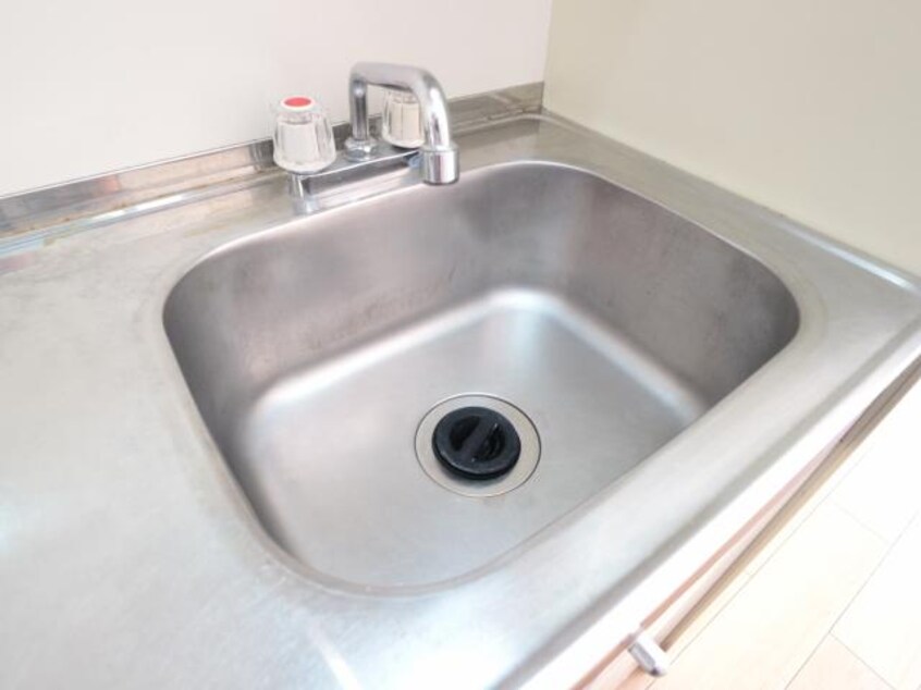  静岡鉄道静岡清水線/県総合運動場駅 徒歩13分 2階 築28年