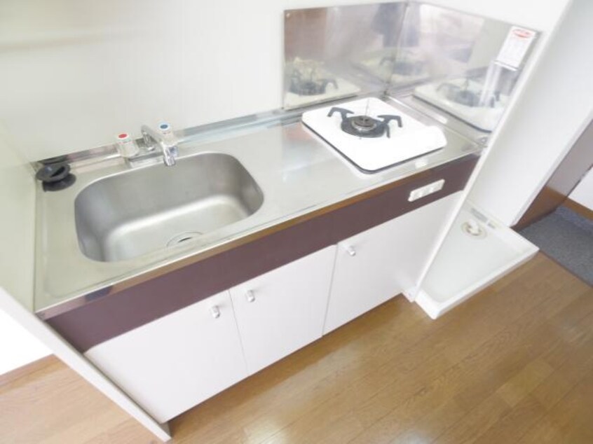  静岡鉄道静岡清水線/県総合運動場駅 徒歩13分 2階 築28年