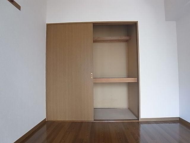  静岡鉄道静岡清水線/狐ケ崎駅 徒歩10分 1階 築24年