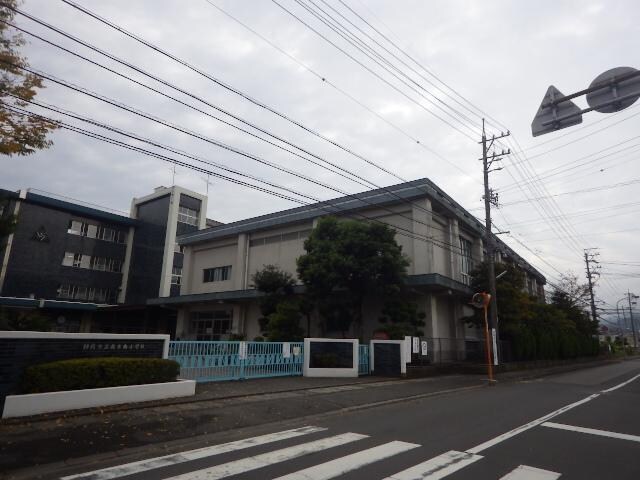 静岡市立西奈南小学校(小学校)まで1383m 東海道本線/静岡駅 バス28分瀬名川東下車:停歩4分 2階 築21年