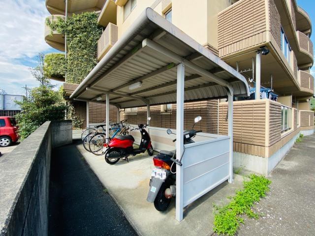  東海道本線/静岡駅 バス26分フレスポ静岡下車:停歩4分 3階 築20年