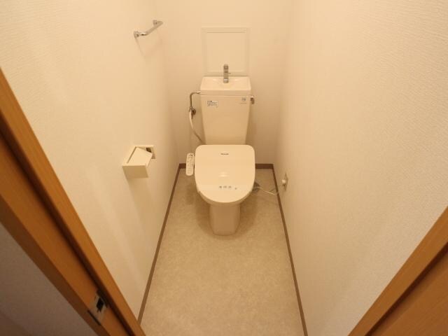  東海道本線/静岡駅 バス26分フレスポ静岡下車:停歩4分 1階 築20年