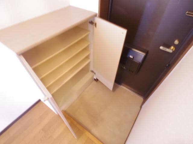  静岡鉄道静岡清水線/御門台駅 徒歩12分 3階 築26年