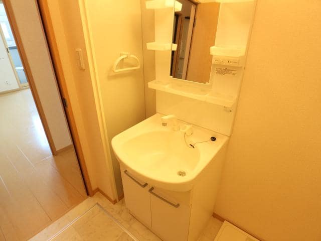  静岡鉄道静岡清水線/狐ケ崎駅 徒歩15分 1階 築19年