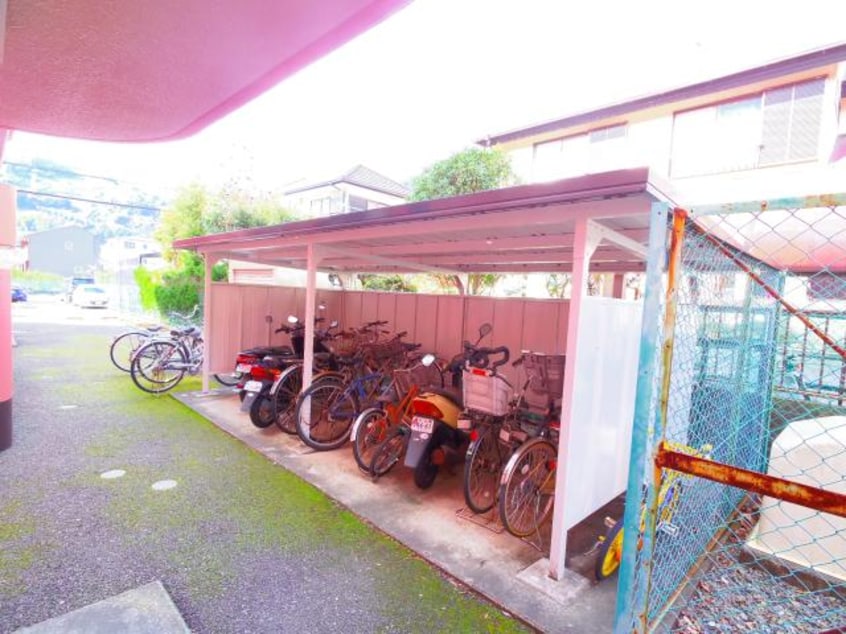  東海道本線/静岡駅 バス31分瀬名新田下下車:停歩4分 2階 築32年