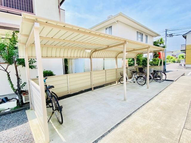  東海道本線/草薙駅 バス25分常葉短期大入口下車:停歩8分 1階 築32年