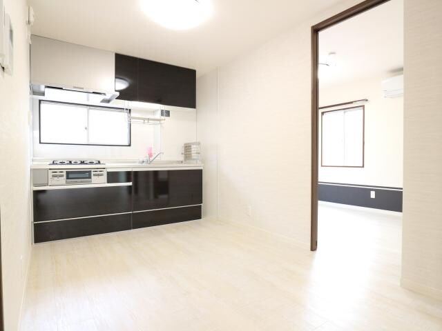  東海道本線/草薙駅 バス25分常葉短期大入口下車:停歩8分 1階 築32年