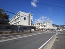 静岡市立西奈小学校(小学校)まで860m 東海道本線/草薙駅 バス25分常葉短期大入口下車:停歩8分 1階 築32年