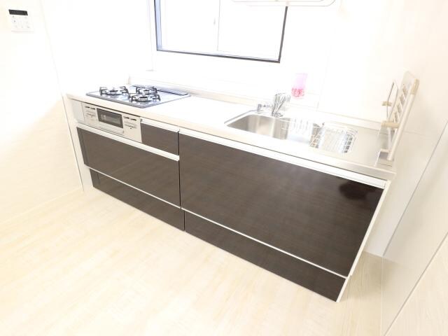  東海道本線/草薙駅 バス25分常葉短期大入口下車:停歩8分 1階 築32年