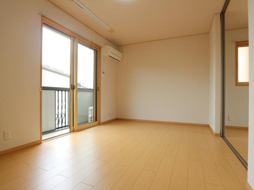  静岡鉄道静岡清水線/新静岡駅 バス20分東高前下車:停歩3分 2階 築19年