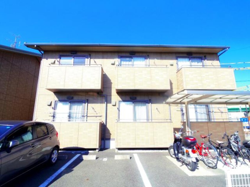  東海道本線/静岡駅 バス30分鳥坂営業所下車:停歩10分 1階 築18年