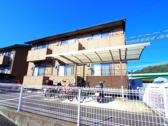  東海道本線/静岡駅 バス30分鳥坂営業所下車:停歩10分 1階 築16年