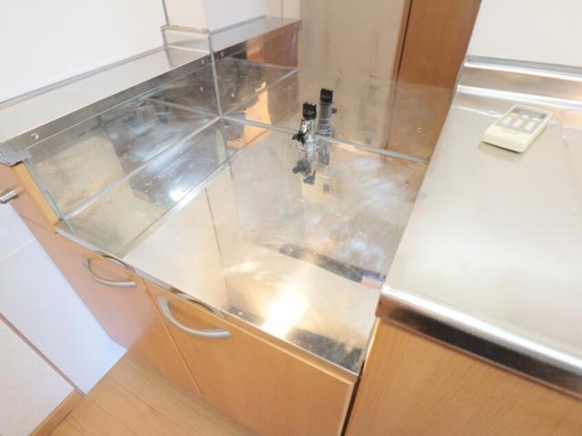  東海道本線/静岡駅 バス30分鳥坂営業所下車:停歩10分 1階 築18年