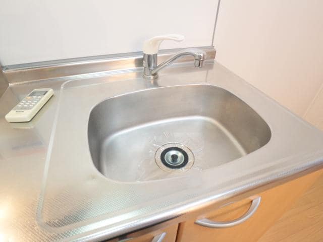  東海道本線/静岡駅 バス30分鳥坂営業所下車:停歩10分 1階 築18年