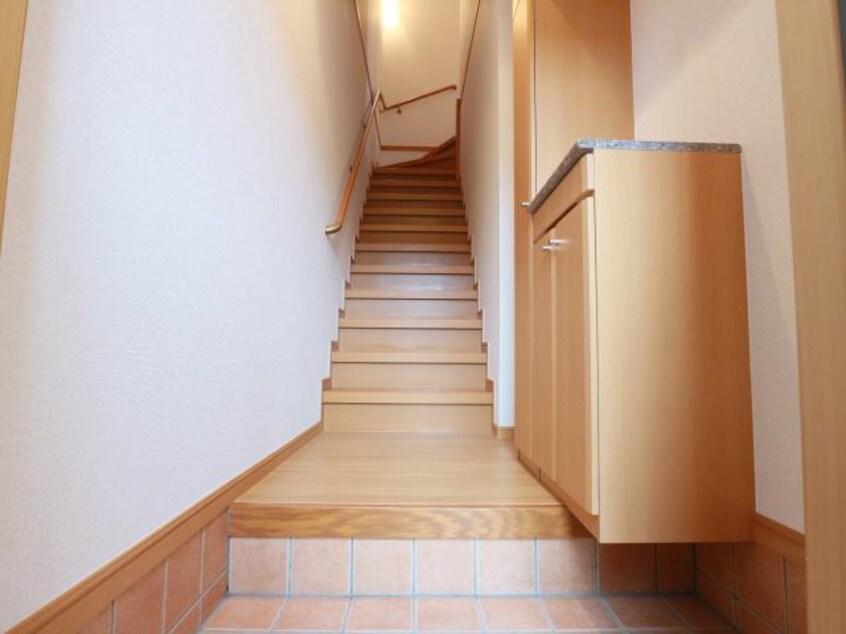  静岡鉄道静岡清水線/新静岡駅 バス22分南沼上下車:停歩2分 2階 築20年