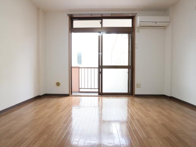  東海道本線/草薙駅 バス10分瀬名リンク西奈前下車:停歩3分 2階 築26年