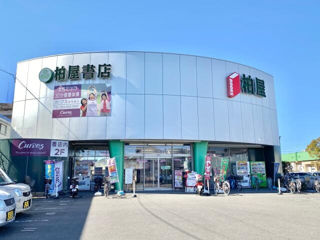 柏屋書店(本屋)まで1106m 静鉄バス（静岡市）/東部団地 徒歩6分 1階 築34年