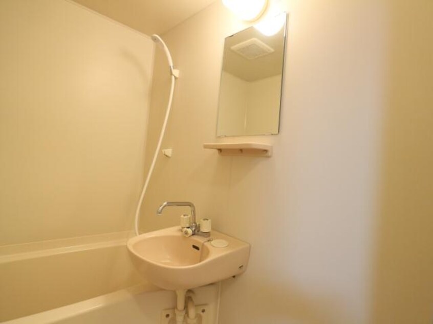  静岡鉄道静岡清水線/県総合運動場駅 徒歩4分 1階 築32年