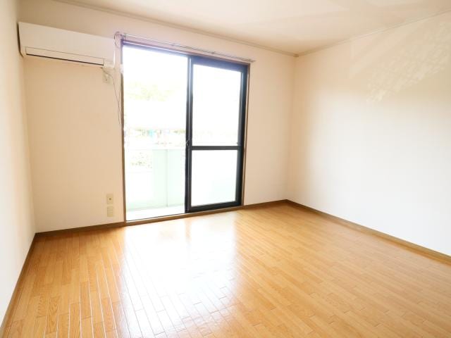  静岡鉄道静岡清水線/県総合運動場駅 徒歩4分 1階 築32年