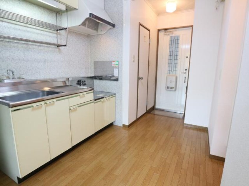  静岡鉄道静岡清水線/県総合運動場駅 徒歩4分 1階 築32年