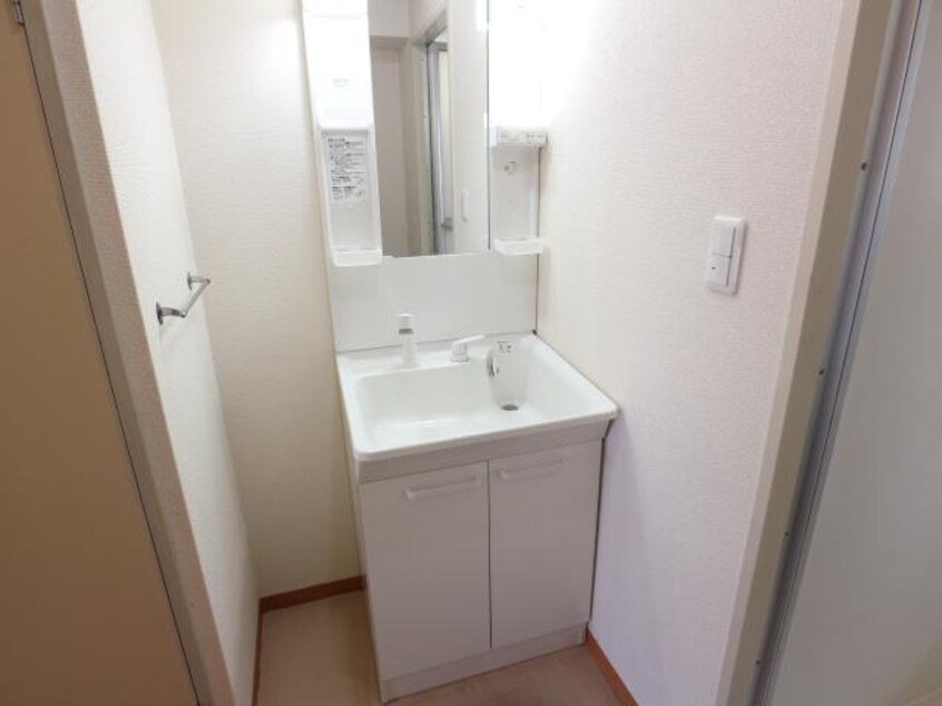  東海道本線/静岡駅 バス22分南瀬名町下車:停歩9分 3階 築33年