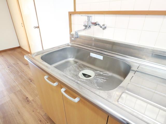 同物件イメージ 東海道本線/草薙駅 バス13分西奈中学常葉大学入口下車:停歩8分 2階 築31年
