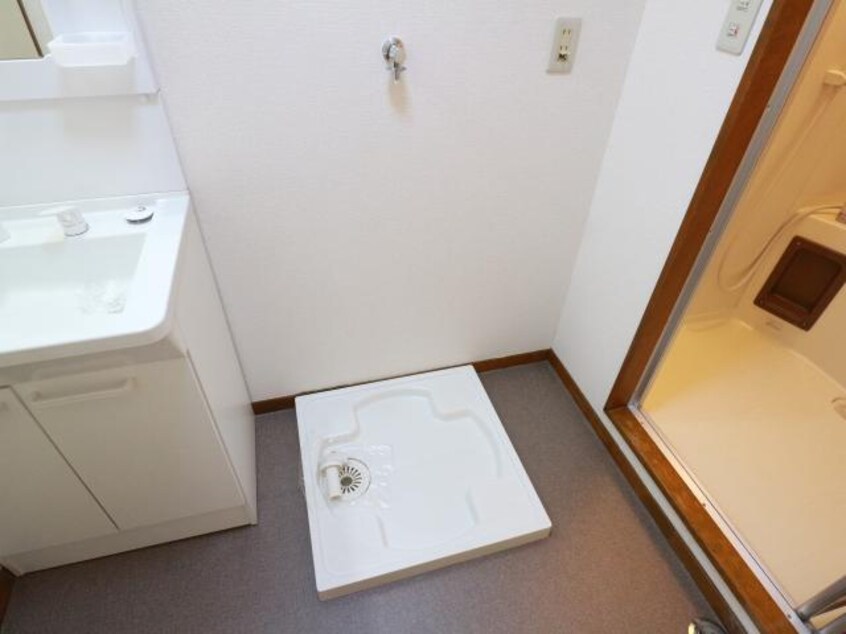 同物件イメージ 東海道本線/草薙駅 バス13分西奈中学常葉大学入口下車:停歩8分 2階 築31年