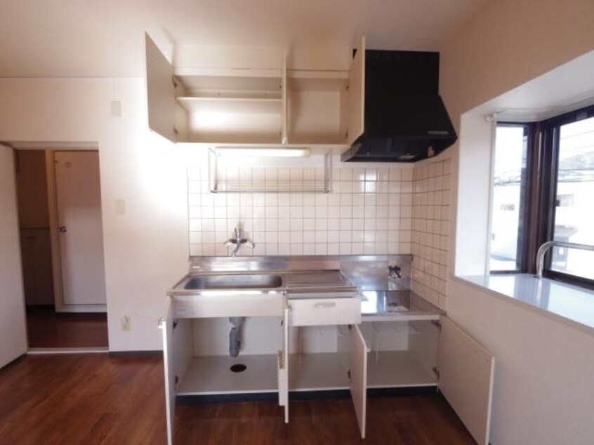  東海道本線/静岡駅 バス20分南瀬名町下車:停歩9分 2階 築32年