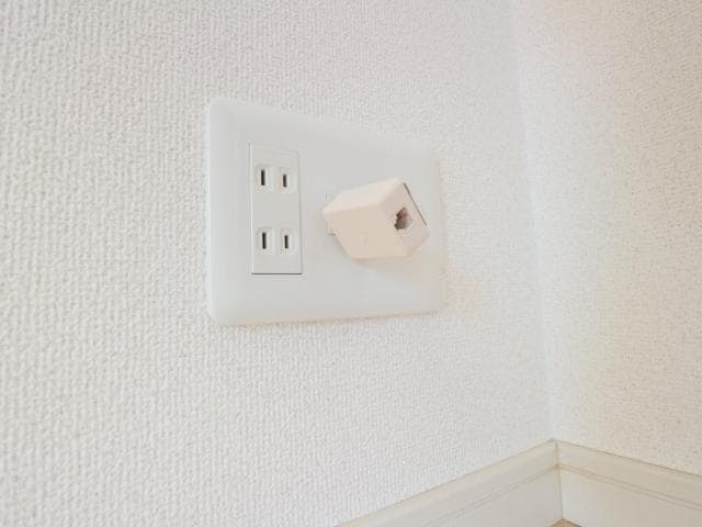  静岡鉄道静岡清水線/県立美術館前駅 徒歩6分 2階 築18年