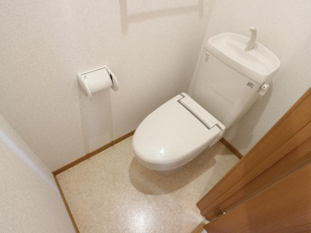  静岡鉄道静岡清水線/県立美術館前駅 徒歩14分 2階 築17年