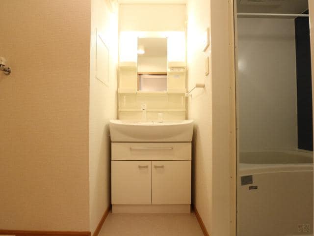  静岡鉄道静岡清水線/県立美術館前駅 徒歩14分 2階 築17年