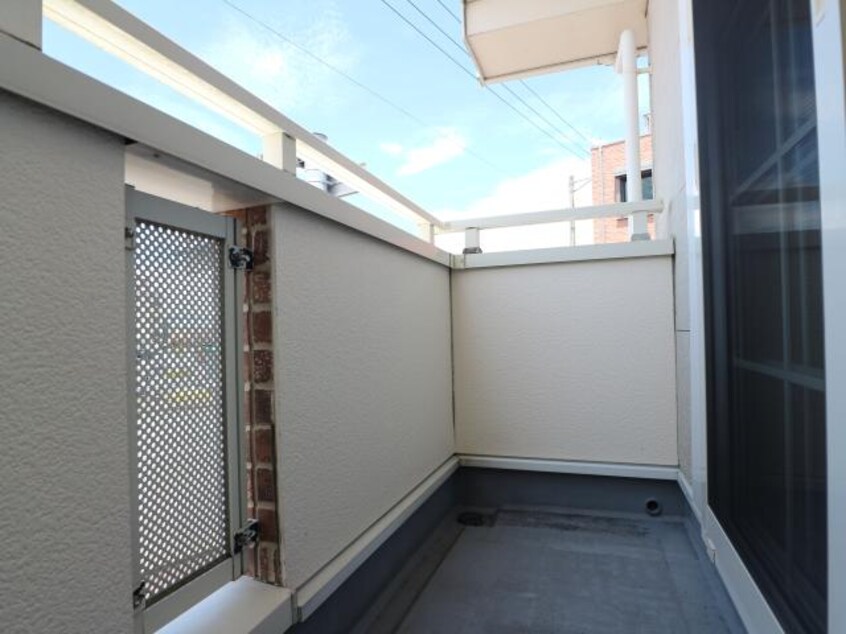  静岡鉄道静岡清水線/県立美術館前駅 徒歩14分 2階 築17年