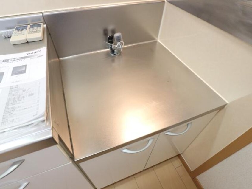  静岡鉄道静岡清水線/県立美術館前駅 徒歩14分 2階 築17年