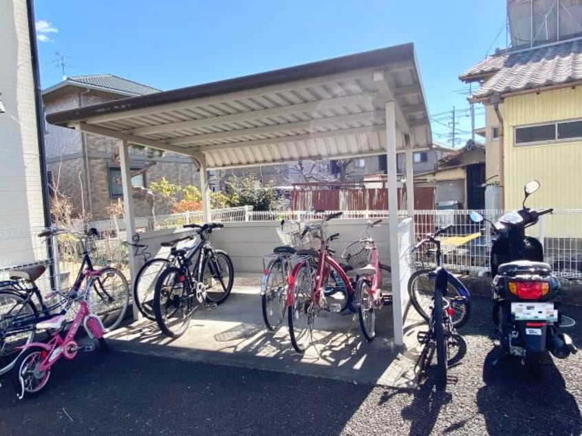  東海道本線/草薙駅 徒歩19分 2階 築28年