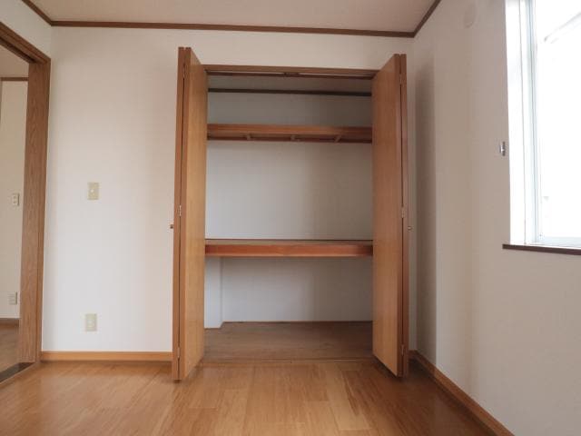  東海道本線/草薙駅 徒歩19分 2階 築28年