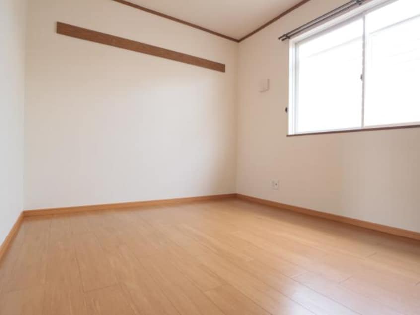  東海道本線/草薙駅 徒歩19分 2階 築28年