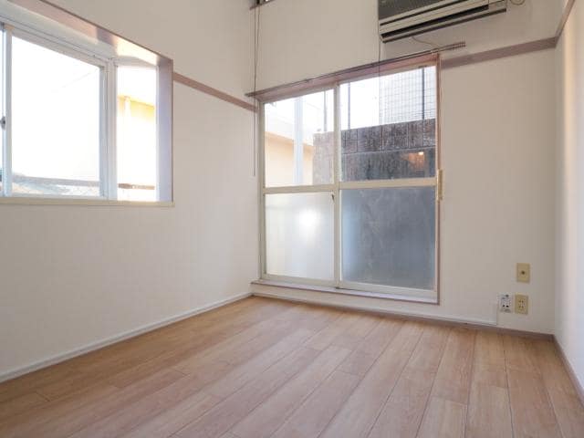  静岡鉄道静岡清水線/県総合運動場駅 徒歩8分 1階 築35年