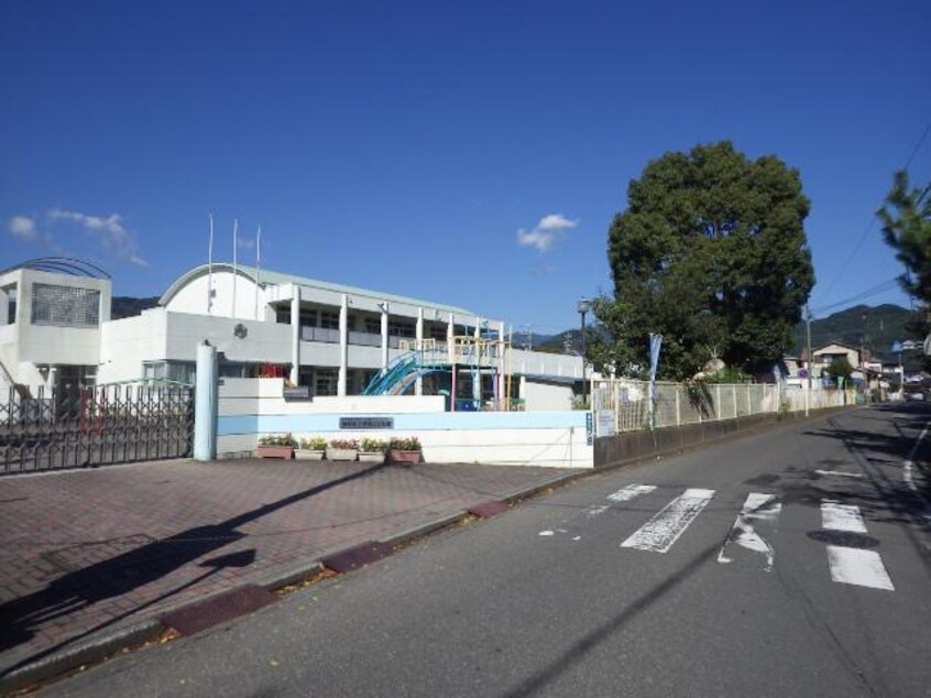 静岡市立西奈こども園(幼稚園/保育園)まで693m 静岡鉄道静岡清水線/新静岡駅 バス22分東部団地下車:停歩9分 3階 築32年