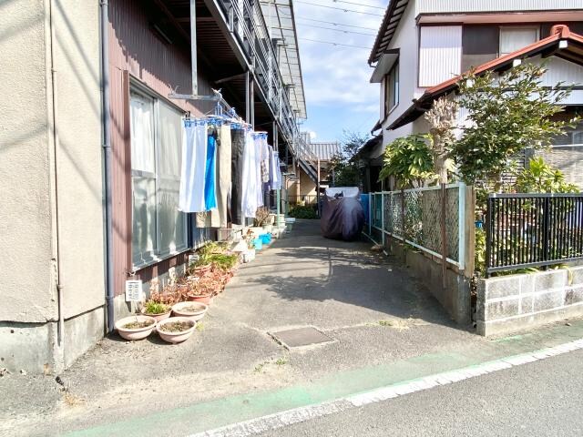  静岡鉄道静岡清水線/県立美術館前駅 徒歩28分 1階 築48年